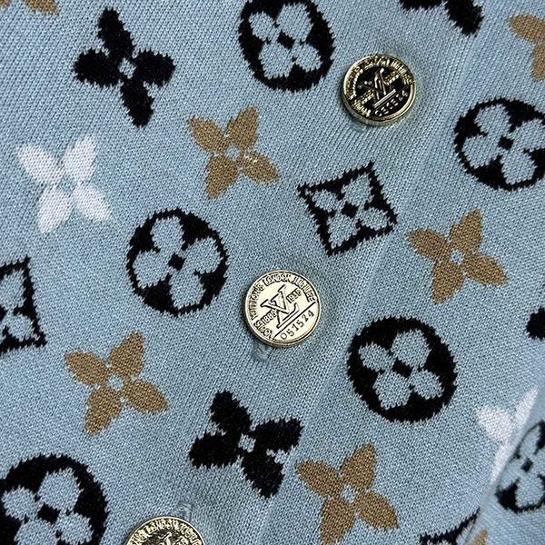 【大特価】ルイヴィトン カーディガン コピー クロップ丈 vus51572